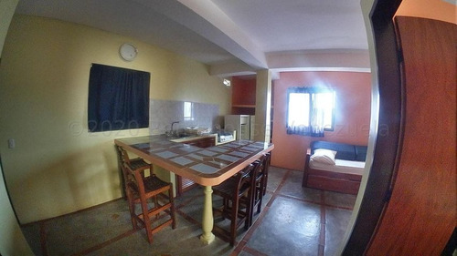Imagen 4 de 30 de Rentahouse Carabobo Vende Posada En Playa Sur Chichiriviche Rcys 22-446
