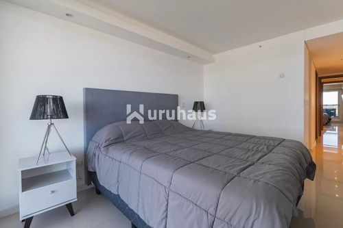 Venta Apartamento Dos Dormitorios Punta Del Este Edificio Look Brava