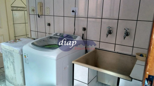 Sobrado Bem Conservado A 300 Metros Da Estação Oratório Do Monotrilho, Com 3 Dormitórios Que Possuem Armários Embutidos, Sendo Uma Suíte Com Closet E - Ca00206 - 69308142