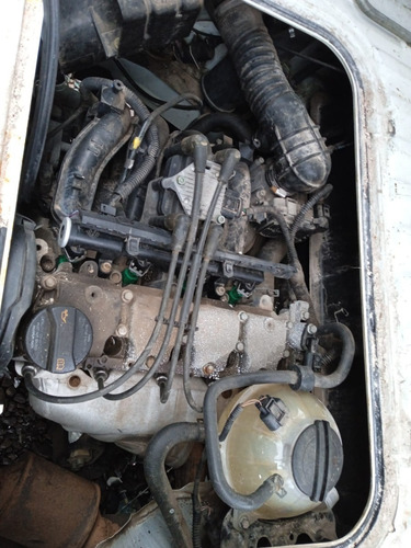 Imagem 9 de 9 de Sucata Kombi 1.4 80cvs 2010/2011 Flex