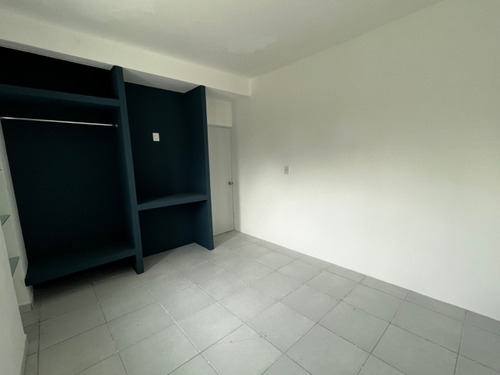 Imagen 13 de 16 de Casa De 2 Pisos En Renta En Fracc. Tipo Privado En Real Del