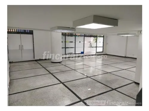 Venta De Local De 249mts2 En Granada, Norte De Cali, 8502.