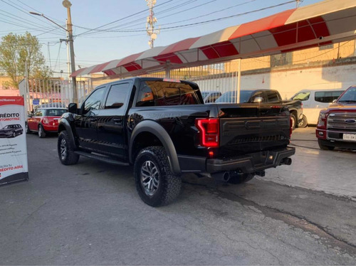 Imagen 6 de 10 de Ford Lobo Raptor