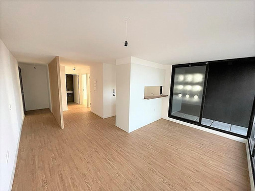 Apartamento A Estrenar Diseñado Por Carlos Ott
