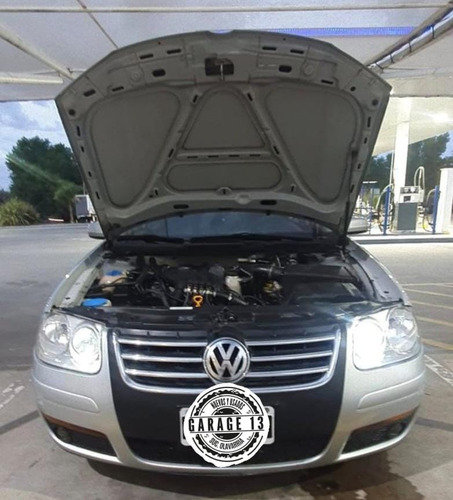 Volkswagen Bora 2.0 TRENDLINE GNC