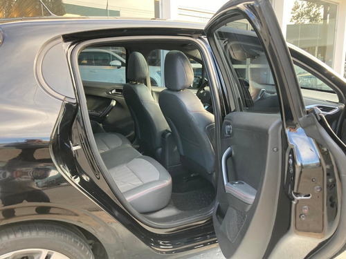 Imagen 10 de 17 de Peugeot 208 5 Ptas 1.6 Thp 165cv Gt Año 2017
