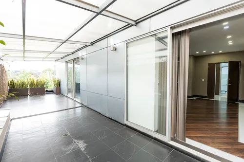 Oficina En Arriendo/venta En Chico Norte. Cod A1105065