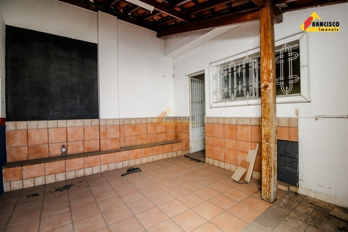Imagem 20 de 25 de Casa Comercial Para Aluguel, 4 Quartos, 2 Vagas, Centro - Divinópolis/mg - 34675