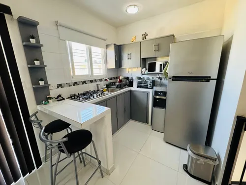 Casa En Venta En Veracruz Dividida En 2 Departamentos. Fracc. Las Vegas.