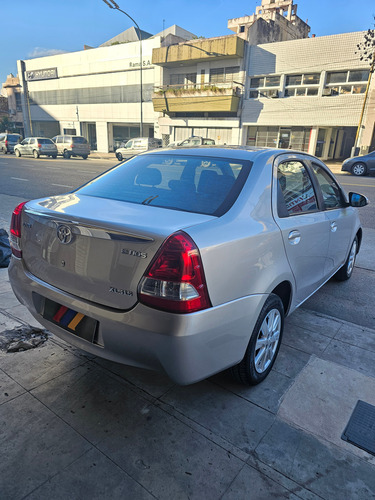 Toyota Etios 1.5 Sedan Xls