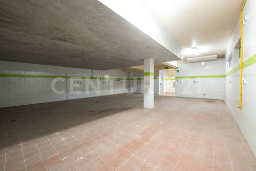 Edificio En Venta En Monterrey, Nuevo Leon