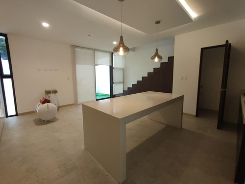 Casa En Venta Merida, Temozon Norte, Sabbia, 2 Hab Roof, Entrega Inmediata.
