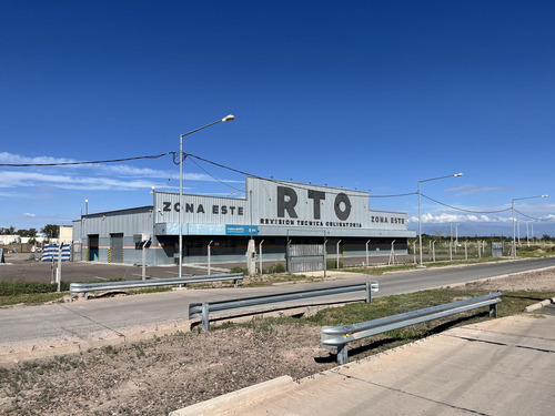 Nave De 800 M2 En Parque Industrial Pasip - San Martin Mza