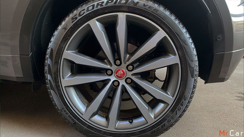 Imagen 9 de 14 de Jaguar E-pace R-dynamic 2018