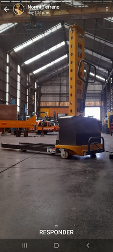 Imagen 4 de 7 de Zorra Semi Electrica 700kg Ic Forklift Logistica Reparto