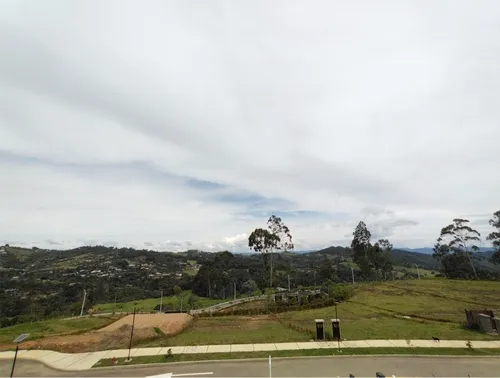 Lote Alto De Las Palmas, Unidad Cerrada