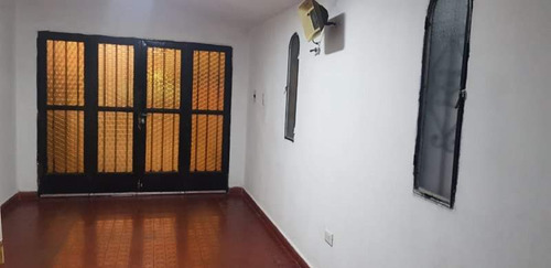 Casa A Ms De M.p. Cabrera 3 Dor 3 Baños Gje Quincho Mas Un Local