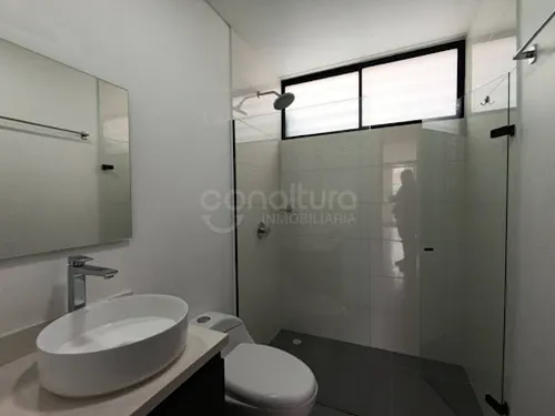 Apartamento En Arriendo Laureles 472-7213