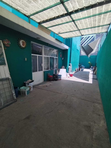 Casa En Venta, San Juan Bosco, 5 Recámaras.