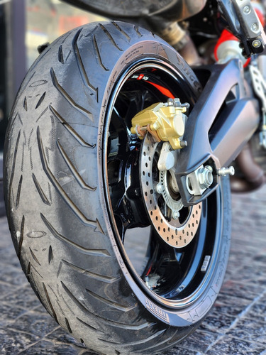 Imagen 20 de 25 de Aprilia Shiver 900cc Italiano 95 Cv Impecable Estado Mp