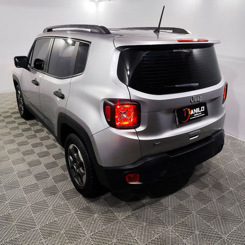 Jeep Renegade STD 1.8 4x2 Flex 16v Aut.