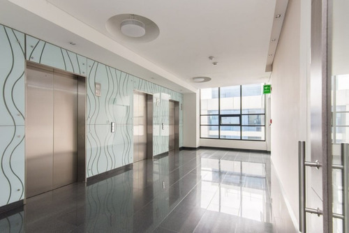 Imagen 8 de 14 de Oficina En Arriendo/venta En Bogotá Bella Suiza. Cod 4786