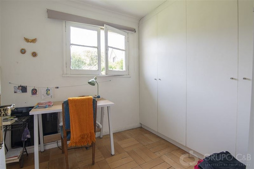 Imagen 4 de 14 de Casa En Venta 4 Dorm Más Jardín. Las Condes/las Tranqueras