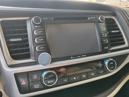 Toyota Highlander 3.5 Xle Mt