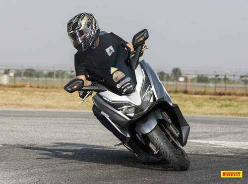 Pneu Traseiro Pirelli Angel Scooter 120/80-16 60p Tl