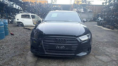 Sucata Audi A3 Limousine 2021 Gasolina 220 Cvs