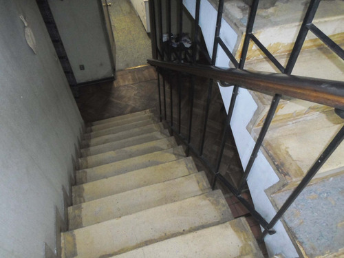 Casa De 2 Pisos Para Remodelar 5h Y 3b En 537 M2 Terreno