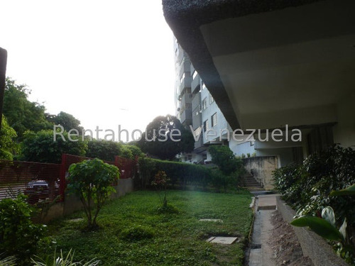 Amplio Apartamento En Alquiler. Urb. Macaracuay.