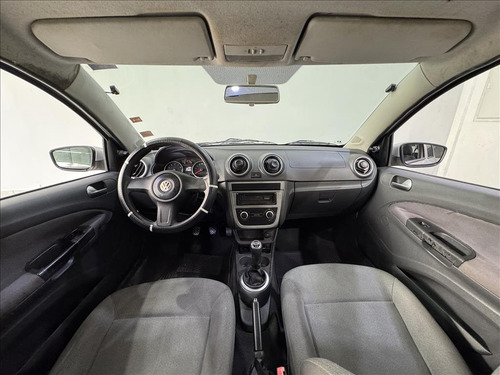 Volkswagen Gol 1.0 MI 8V FLEX 4P MANUAL G.IV