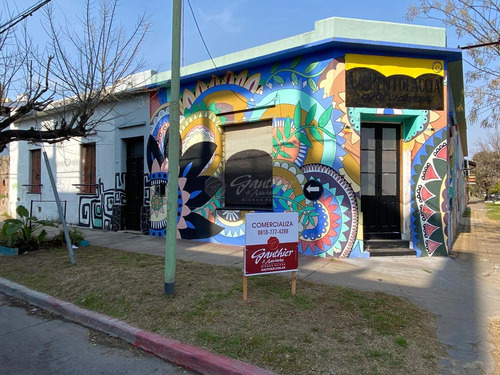 Impresionante Esquina A La Venta En Campana Oportunidad Inversor Y Familias
