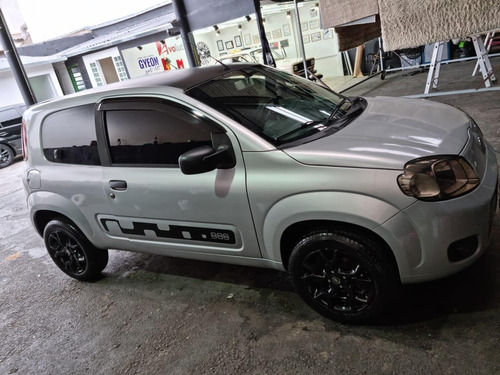 Imagem 1 de 15 de Fiat Uno 2012 1.0 Vivace Flex 3p