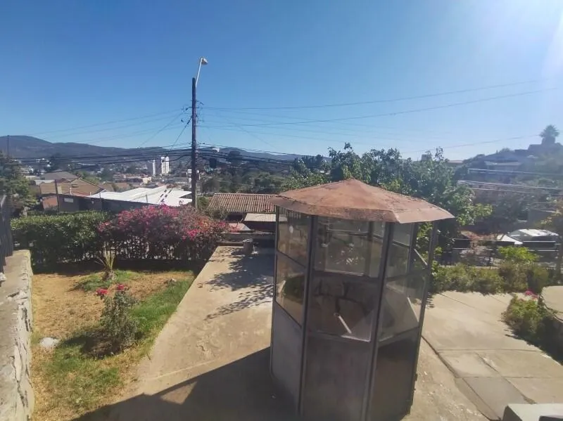 Imagen 3 de 25 de Amplia Casa Con Terreno En Quilpue