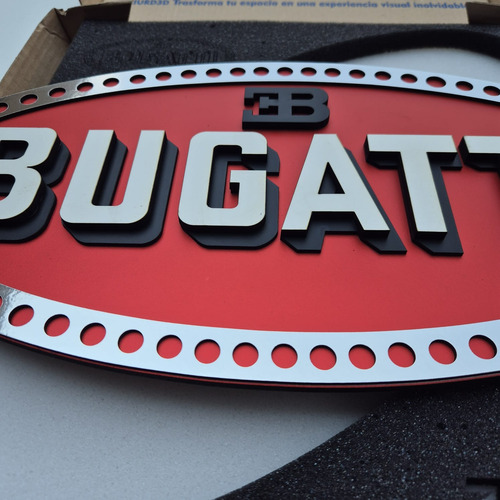 Cuadro3d Escudo Bugatti Roll Royce Aston Martin 40cm Exotic Bugatti
