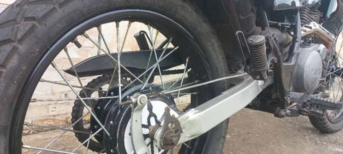 Imagen 12 de 18 de Yamaha Xt 225