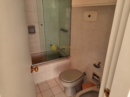 Apartamento En Peninsula Con Vista Directa Al Mar!!- Ref: 2422