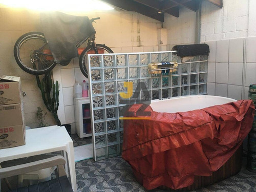 Casa Sobrado Com 3 Quartos Sendo 1 Suíte, À Venda Com 80 M² Em Localização Excelente, Por R$ 638.000 - Mansões Santo Antônio - Campinas/sp - Ca12838