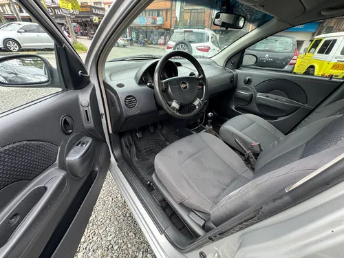 Chevrolet Aveo 1.6 Mt
