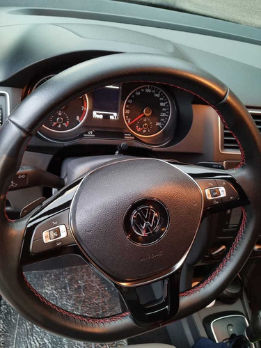 Imagem 2 de 4 de Volkswagen Crossfox 2016 1.6 16v Msi Total Flex I-motion 5p