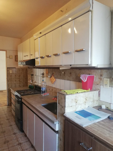 4 Ambientes (2 Baños) Torre Todo Luz. Vista Abierta En Villa Crespo Zona Movistar Arena. Dueña Directa. Apto Crédito.