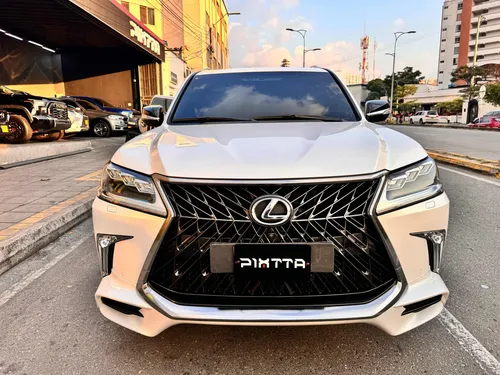 Lexus LX 5.7 570