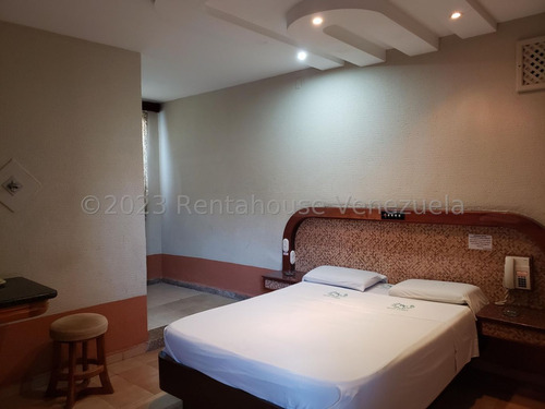 Negocio Hotel Restaurante Discoteca En Venta En Cagua Encrucijada En Venta Oportunidad De Inversion Con Local Incluido 12mil Metros Estef 25-14502