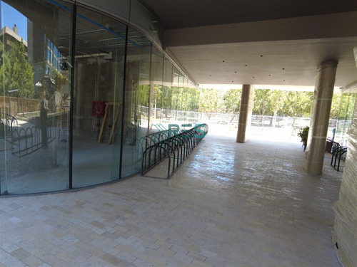 Local Comercial En Arriendo En Las Condes