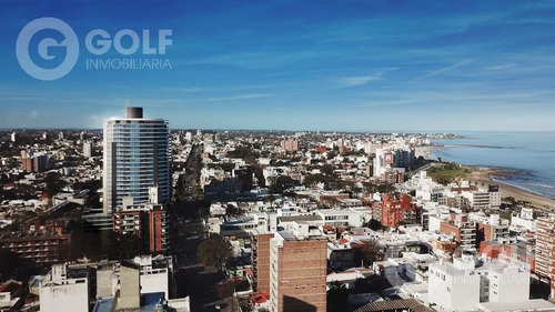 Vendo Apartamento De 3 Dormitorios, Garaje Opcional, Terraza Con Parrillero, Ocupación 01/2023, Buceo, Montevideo