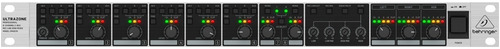 Consola Behringer ZMX8210 V2 de mezcla