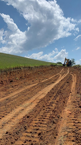 R16- Topografia Excelente Em Jacareí,terrenos A Venda