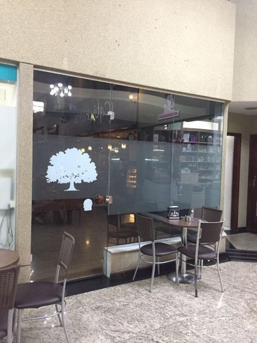 Imagem 5 de 7 de Loja Reformada No Centro Da Cidade - Lo0076